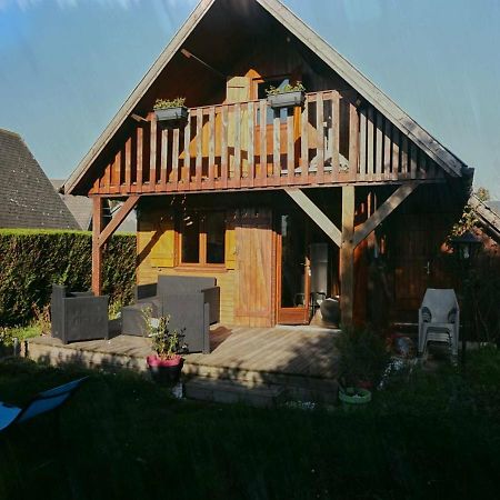Chalet Avec Piscine Chauffee, Tennis Et Jardin Clos, A 1700M De La Plage De Cabourg - Fr-1-465-22 Zewnętrze zdjęcie